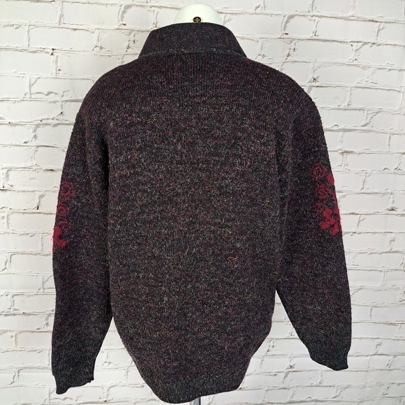 VINTAGE Handmade Knit Cardigan Sweater - Picture 6 of 11